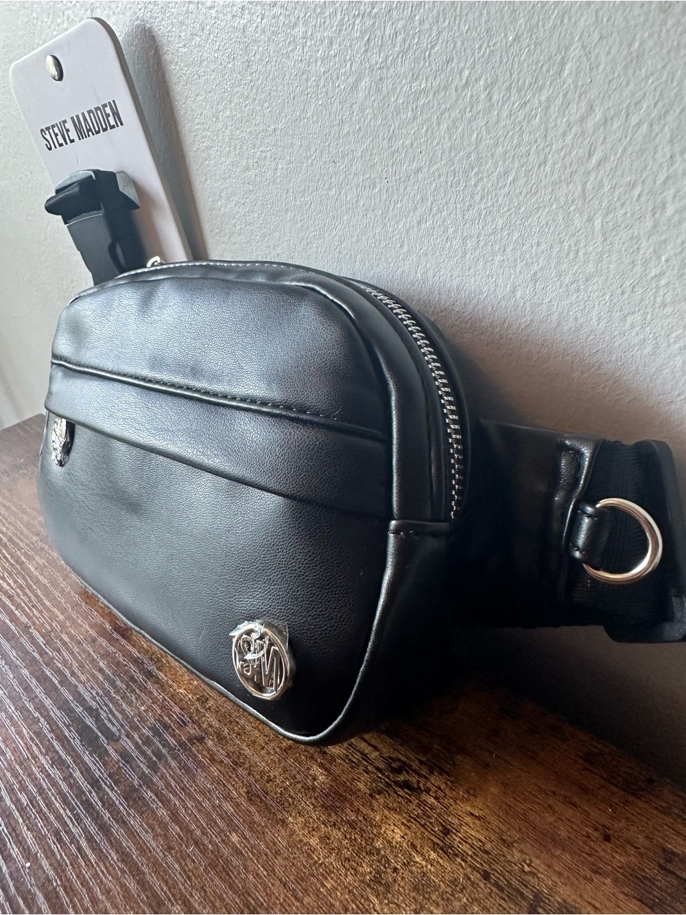 Steve Madden Black Crossbody or Belt Bag with Silver Hardware Faux Leather NWT - Picture 2 of 5